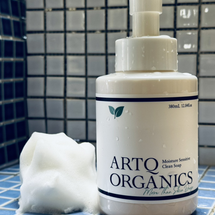 ARTQモイスチャーセンシティブクリーンソープ・オーガニック認証精油使用